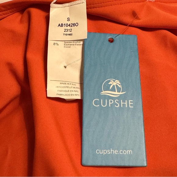 New CUPSHE Bright Day Shirring One Piece
Swimsuit Maillot Orange S NWT Ruching - Picture 5 of 6
